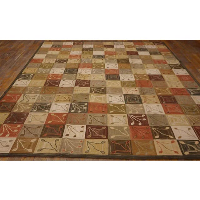 Contemporary Cotton Hooked Rug (6' x 9' - 182x 274) Dimensions: Width: 72 in (182.88 cm)Length: 108 in (274.32 cm)...