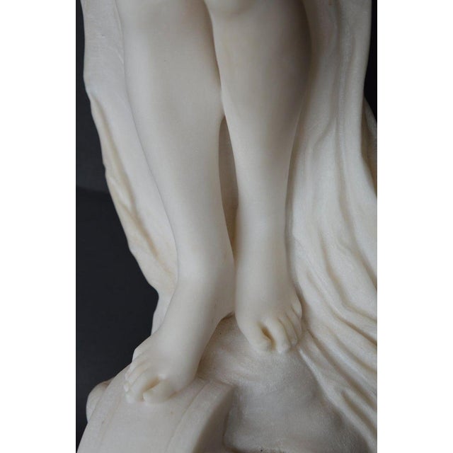 Late 19th Century Italian Carrara Marble Statue of a Young Lady. For Sale In Los Angeles - Image 6 of 16