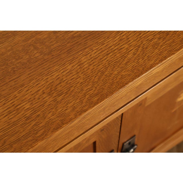 Stickley Mission Collection Harvey Ellis Inlay Oak Small Cabinet For Sale - Image 10 of 18