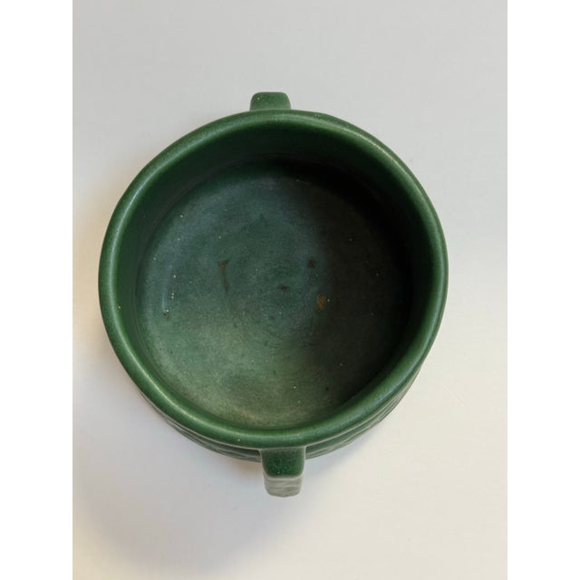 Early 20th. C. Weller Pottery Matte Green Arts & Crafts Handled Vessel For Sale In Seattle - Image 6 of 11