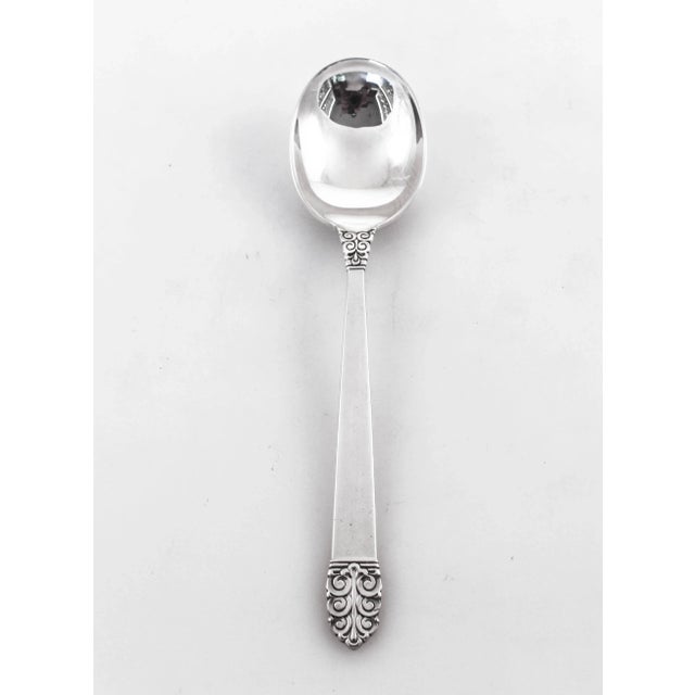 International Silver Sterling Flatware, Service for 16/ 5 Piece Set - 80 Pieces Total For Sale - Image 4 of 9