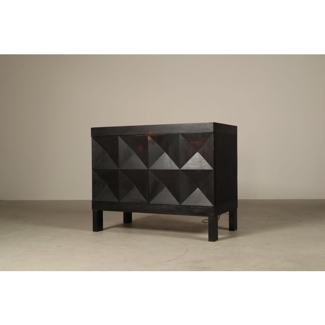 Brutalist Bar Cabinet in Ebonized Oak by Jean Batenburg for MI, Belgium, 1960s For Sale - Image 14 of 17