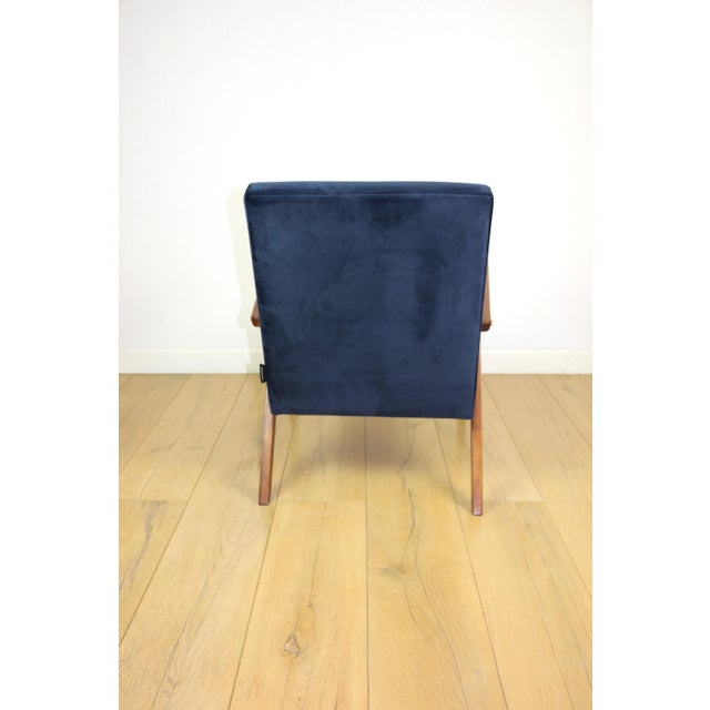 1970s Vintage Navy Blue Velvet Var B-310 Chair in Dark Wood, 1960s For Sale - Image 5 of 12
