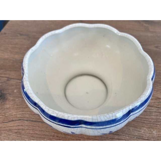 Late 20th Century Chinese-Style Blue and White Porcelain Bowl For Sale - Image 5 of 10