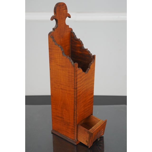 Traditional 1990s Eldred Wheeler Tiger Maple Pipe Box For Sale - Image 3 of 12