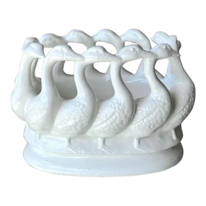 Mid 20th-Century Highly Glazed Earthenware “Circle of Geese” Cachepot, Japan