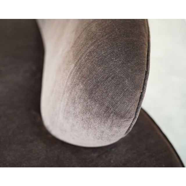 Serpentine Sofa by Vladimir Kagan for Directional, C. 1970s For Sale - Image 9 of 10