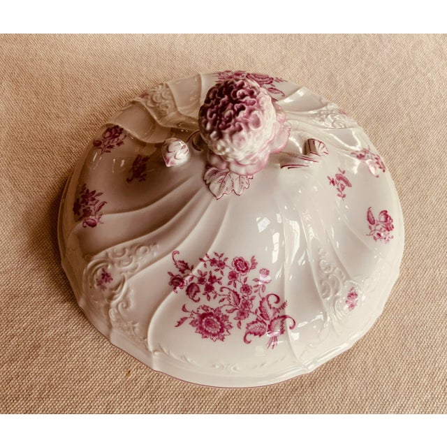 French Porcelain Soup Tureen With Lid, Circa 1820 — Rose Floral For Sale - Image 6 of 12