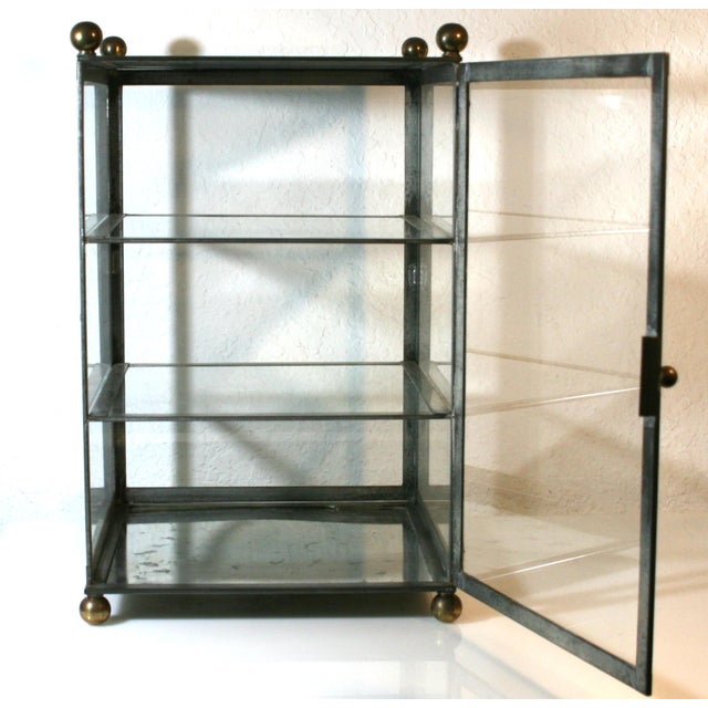 1970s Hollywood Regency Brass Metal & Glass Square Footed Tabletop Curio Cabinet Vitrine For Sale - Image 5 of 12