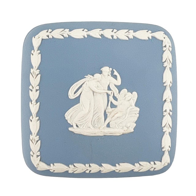 Early 20th Century Wedgwood Blue Jasperware Lidded Trinket Box With Neo Classical Relief For Sale - Image 11 of 11