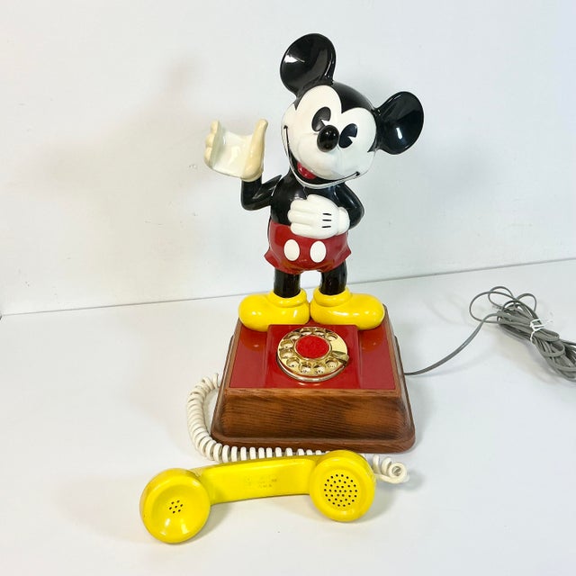 1976 Vintage First Edition Americana Pop Culture Mickey Mouse Rotary Telephone. For Sale - Image 16 of 18