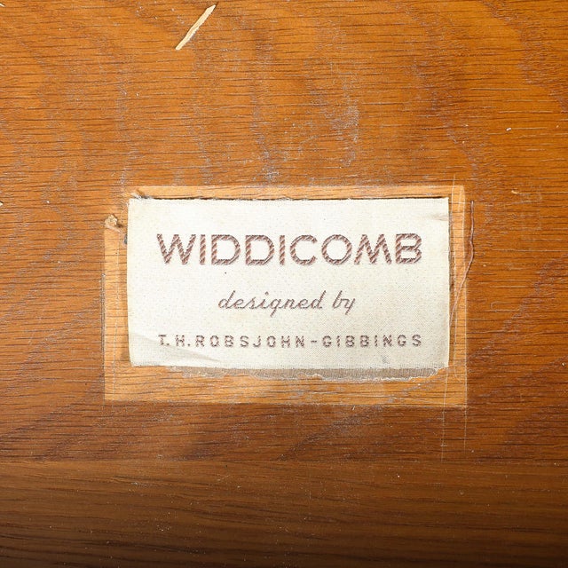 Brown Mid-Century Walnut & Lacquered Chest by Robsjohn-Gibbings for Widdicomb Company For Sale - Image 8 of 18