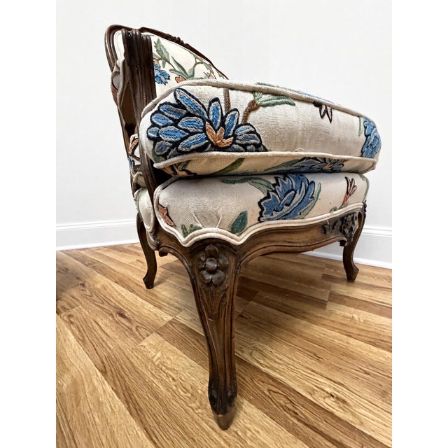 1940s Pair of Vintage Floral Needlepoint Armchairs | Louis XV Style For Sale - Image 5 of 8