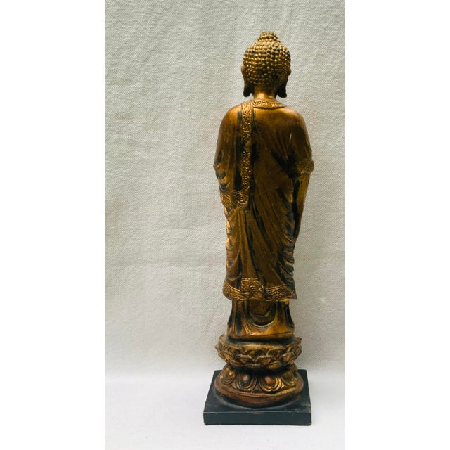 Ceramic 1950s Chinese Buddha Gilded Ceramic Quan Yin Figure on Base For Sale - Image 7 of 18