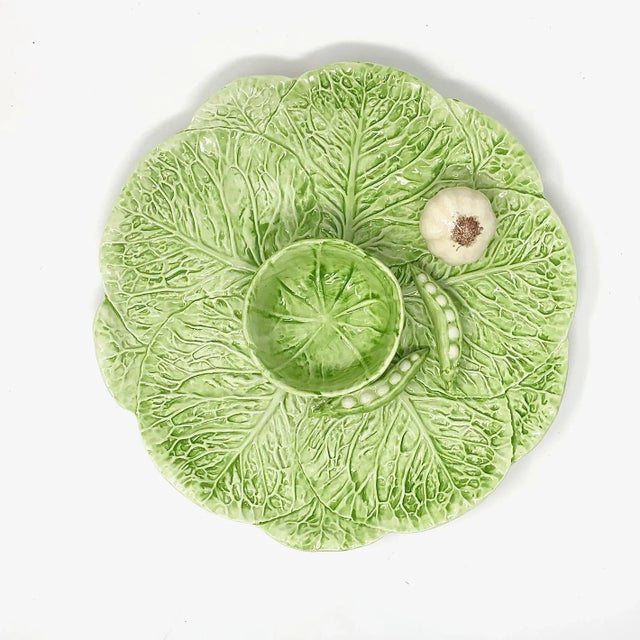 Majolica Contemporary Italian Trompe l'Oeil Cabbage Tray With Peas and Garlic For Sale - Image 4 of 4