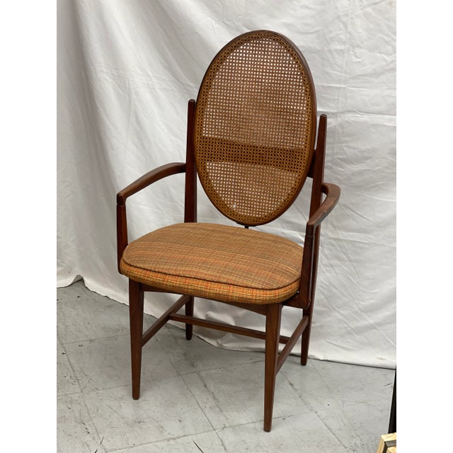 1970s Vintage Mid-Century Modern Arm Chair For Sale - Image 4 of 7