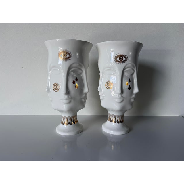 Hollywood Regency Jonathan Adler Gilded Dora Maar Porcelain Urn Vases – Pair For Sale - Image 3 of 12