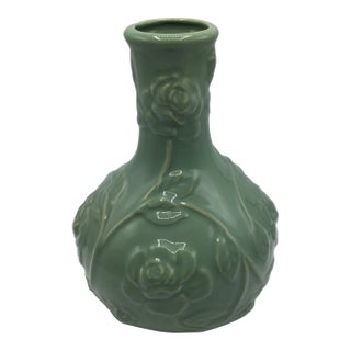 Celadon Style Climbing Rose Pattern Porcelain Vase For Sale