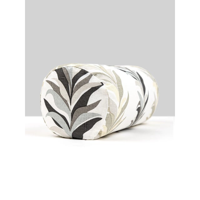 Tone-on-tone stripes get a tropical twist with our Chira Island motif. Offered in 6 retro-inspired shades, Chira Island is...