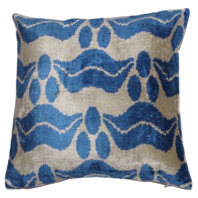 Textile Contemporary Silk Velvet Ikat Pillow Cover Bohemian Pillow For Sale - Image 7 of 7