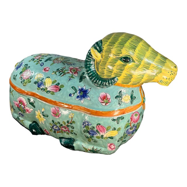 Early 20th Century Chinese Enameled Porcelain Lidded Ram Tureen For Sale