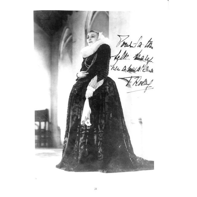 "French Elegance in the Cinema" 1988 Delpierre Madeleine, De Fleury, Marianne, and Lebrun, Dominique For Sale In New York - Image 6 of 12