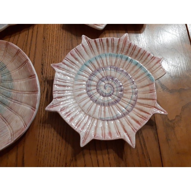 Mid-Century Modern Vintage MCM Fitz and Floyd Omnibus Sea Shells Nautical Appetizer Salad Plates-Set of 4 For Sale - Image 3 of 6