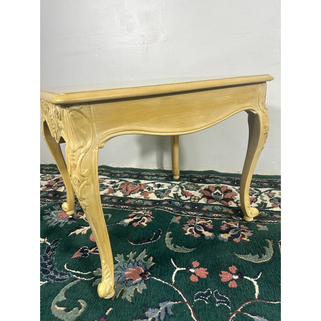 Cream 1980s Henredon Side Table For Sale - Image 8 of 8