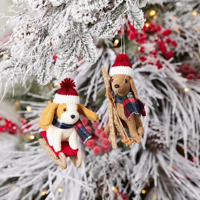 Kenneth Ludwig Chicago Plush Ski and Sled Dog Ornament (Set of 6) For Sale - Image 4 of 5
