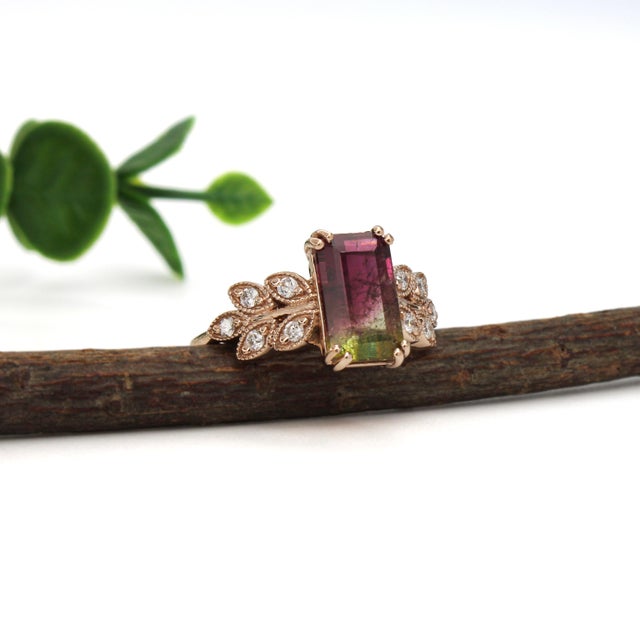 2020s 2.6ct Bi-Color Tourmaline Ring With Natural Diamonds: Solid 14k Gold, Size 6.75 For Sale - Image 5 of 7