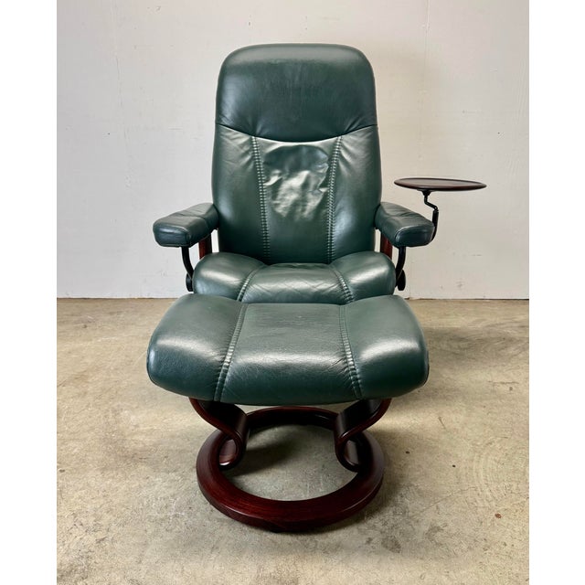 Vintage Leather Ekornes “Consul” Stressless Lounge Chair Recliner in Hunter Green For Sale - Image 11 of 12