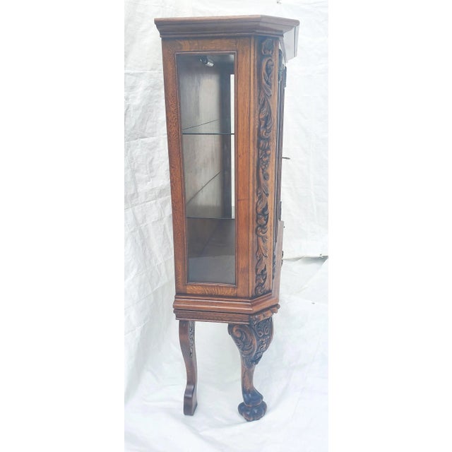 Antique 1920s Oak Display China Cabinet Display Hutch With Claw Feet & Ornate Carving For Sale - Image 4 of 13