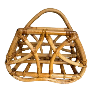 1960s Calif-Asia Rattan Bamboo Chinese Chippendale Magazine Rack