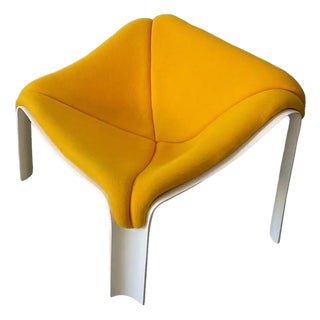 Pierre Paulin F300 Lounge Chair for Artifort, 1960s For Sale