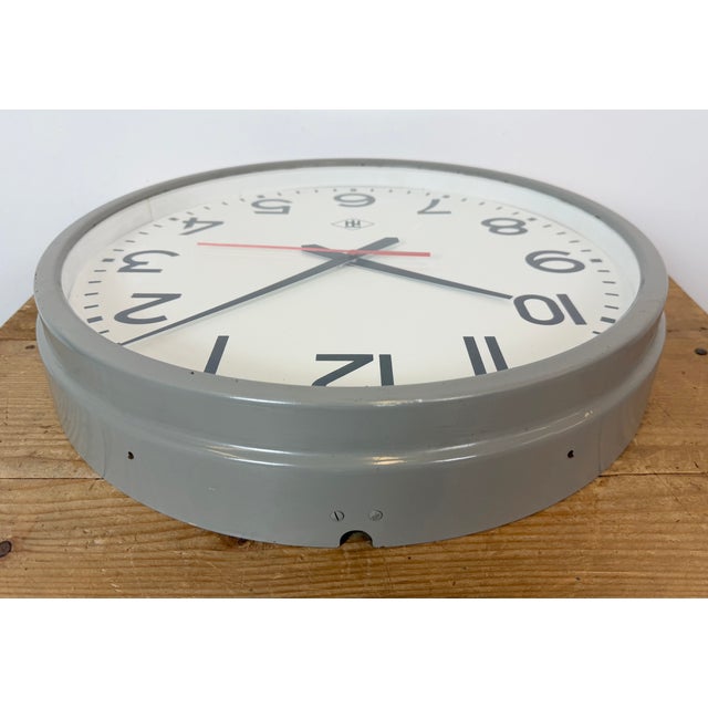 Large Vintage Industrial Wall Clock from TN, 1960s For Sale - Image 12 of 16