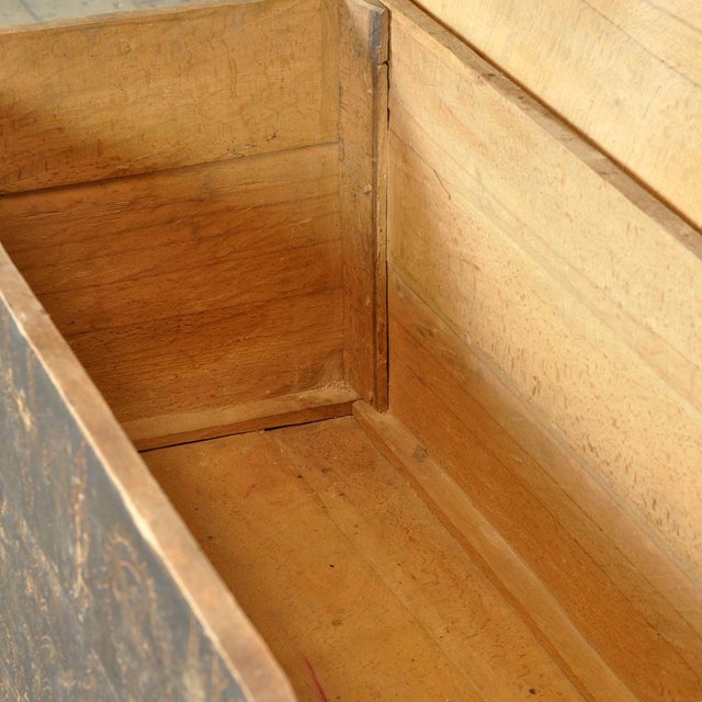 Antique Shepherd's Chest, 1820s For Sale - Image 6 of 18