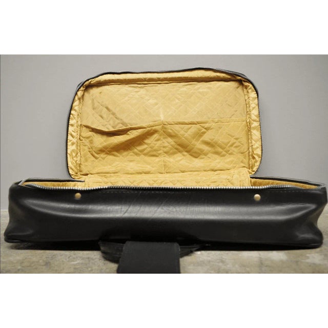 Vintage Suitcase in Genuine Black Leather, 1950s For Sale - Image 3 of 6
