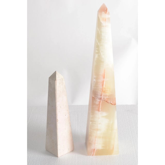 Stone 1980s Travertine Stone Mediterrane Obelisk For Sale - Image 7 of 12