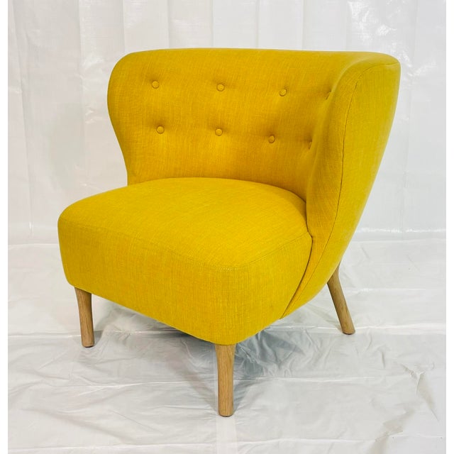 Wood Architectural Lounge Chair in Golden Tweed, Attributed to Decca Furniture LTD For Sale - Image 7 of 11