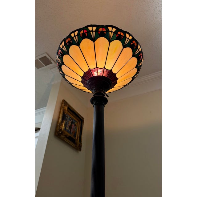 1970s Dale Tiffany Inc Stained Glass Floor Lamp Antique Bronze Base Signed 67in For Sale - Image 5 of 9