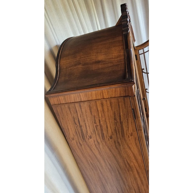 Wood Vintage Burl Wood, French Provincial Display Cabinet, Louis XV Style ,1930s For Sale - Image 7 of 18