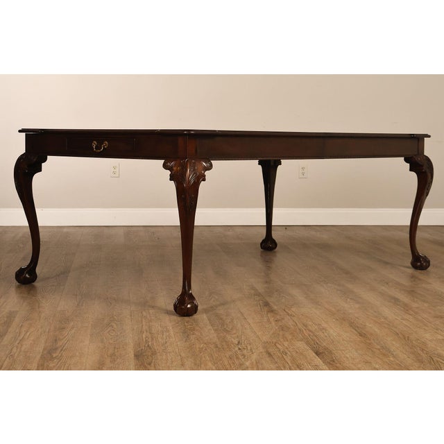 Henredon Rittenhouse Square Collection Chippendale Style Mahogany Expandable Dining Table For Sale - Image 9 of 18