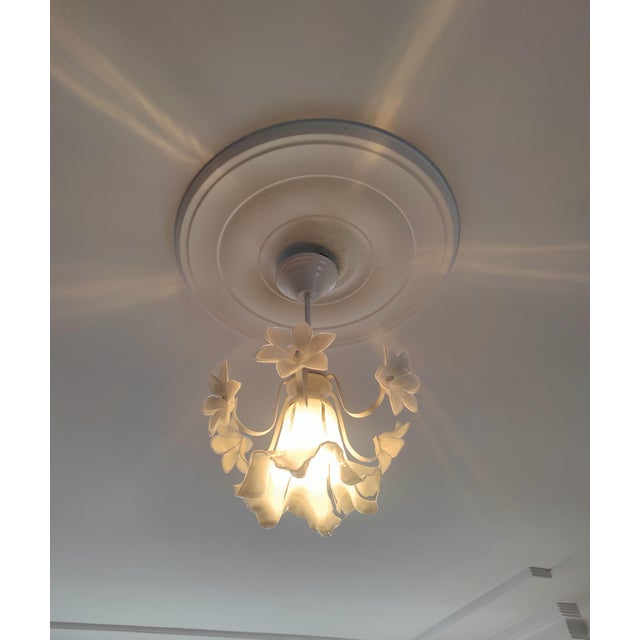 Vintage Murano Glass Chandelier, 1980s White Floral Lamp, Small Italian Ceiling Light For Sale - Image 10 of 14