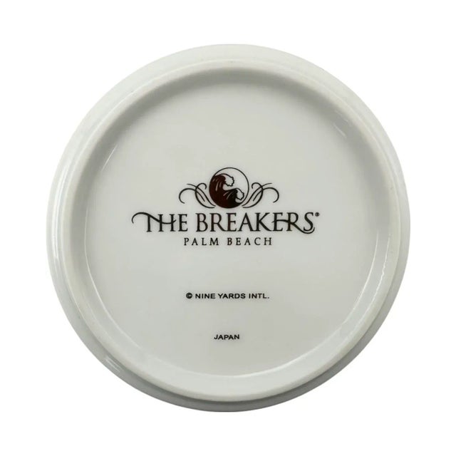 Vintage the Breakers Palm Beach Covered Porcelain Box Hotel Florida For Sale - Image 4 of 12