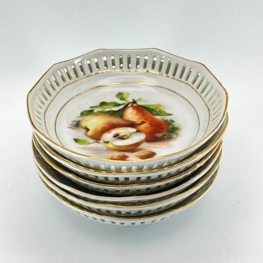 Set of six vintage 1950s Schumann Arzberg (Bavaria/Germany) small porcelain berry bowls. These small bowls are made of...