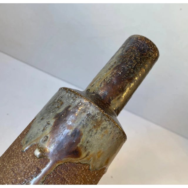 1970s Abstract Stoneware Vase by Jette Helleroe for Axella Design, 1970s For Sale - Image 5 of 8