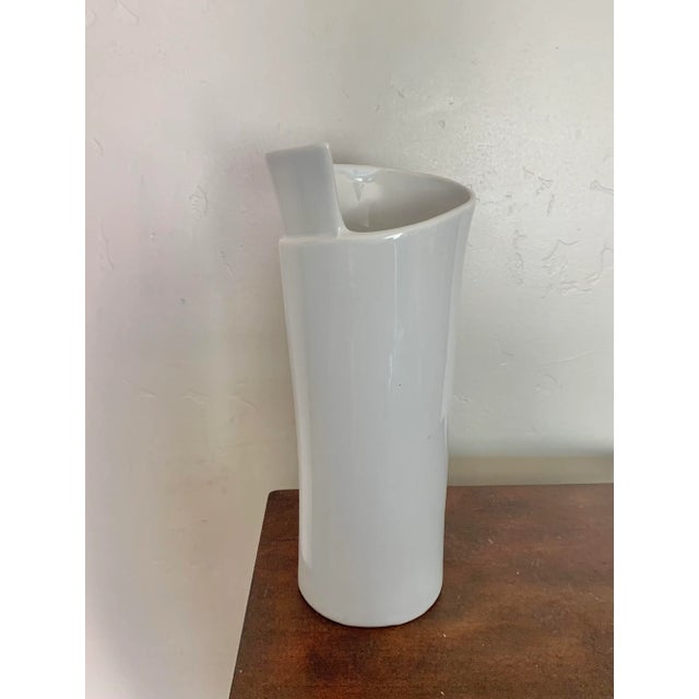 Contemporary White Blanc De Chine Ceramic Modern Contemporary Twisted Swirl Minimalist Abstract Vase For Sale - Image 3 of 4