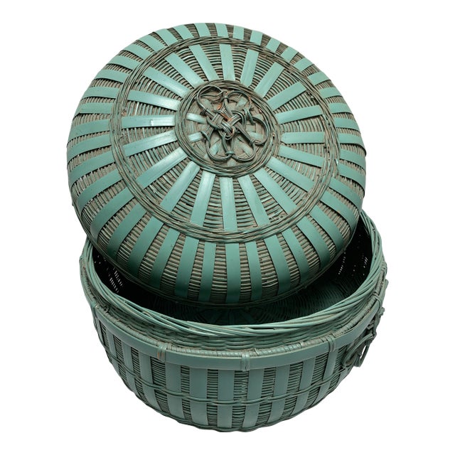 Vintage Asian Chinoiserie Rustic Earthy Storage Decor Basket For Sale