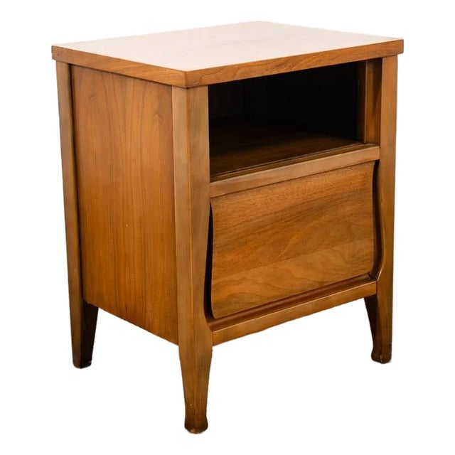 Mid Century Modern Nightstand End Side Table Walnut Single Drawer Vintage MCM For Sale