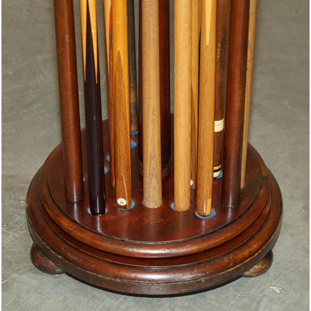 Lovely Antique Victorian Circa 1880 Mahogany Revolving Snooker cue stand with 18 cues some stamped Sir William Bentley A...